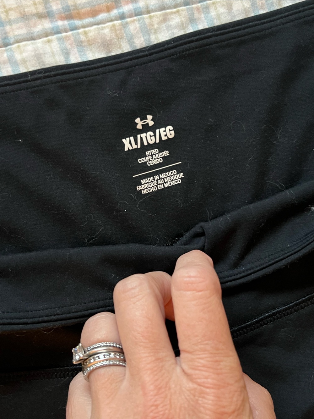 Under Armour Black Performance Leggings with Logo - Picture 2 of 4